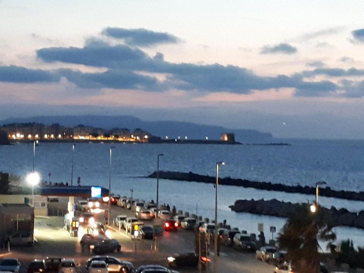 Brezza Di Tramontana Appartement Trapani Buitenkant foto